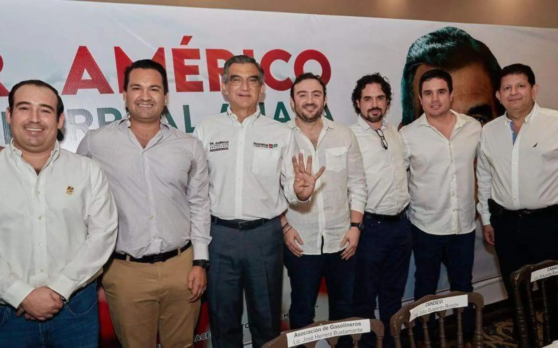 Confían empresarios en Américo Villarreal 